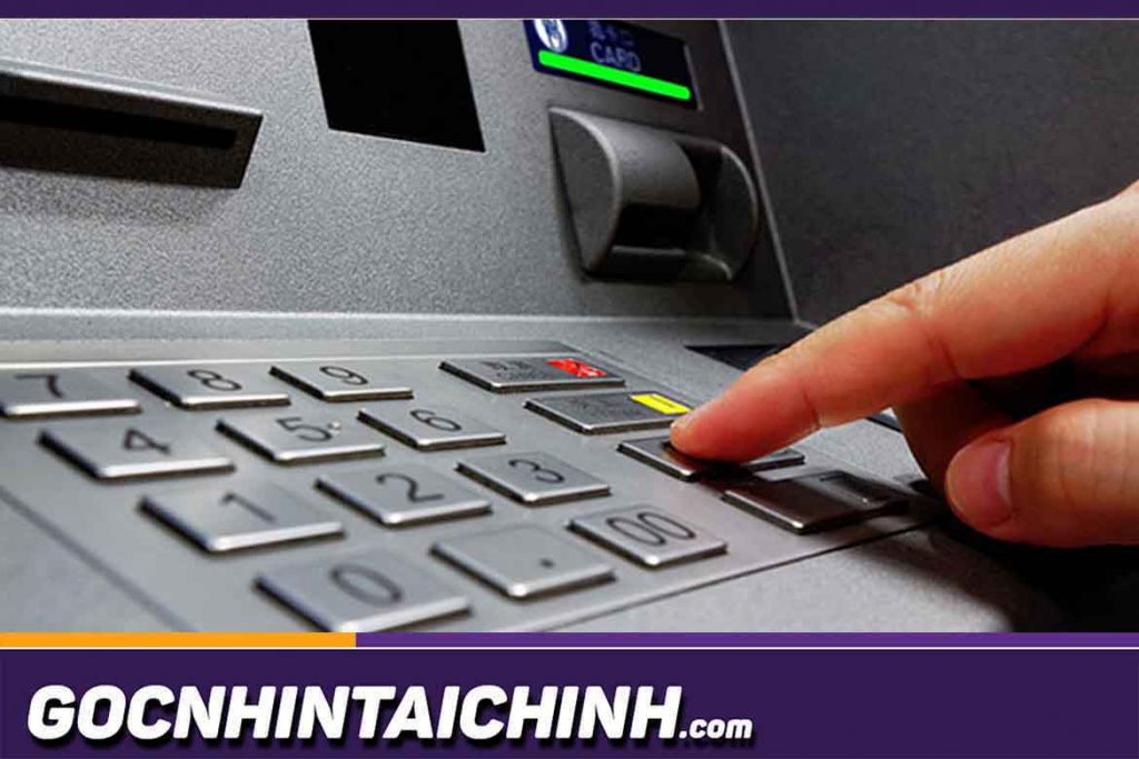 Nguyên nhân dẫn đến tình trạng thẻ ATM bị khóa.