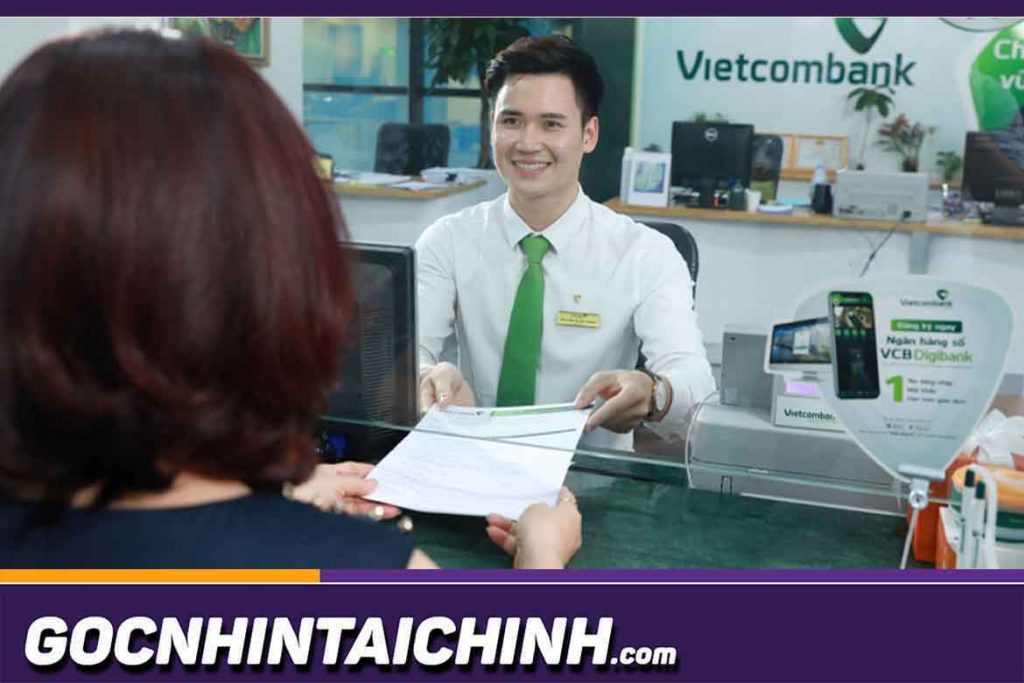 Ưu điểm vay tiền online chuyển khoản Vietcombank